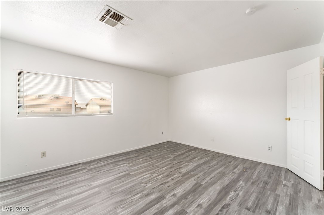 4721 Cessna Avenue 4 Property Photo 12