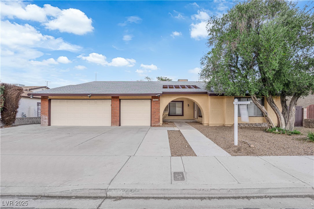 1913 Piccolo Way Property Photo