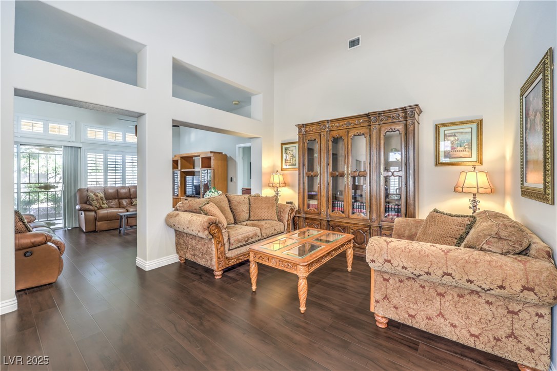 2330 Spring Water Drive Property Photo 8