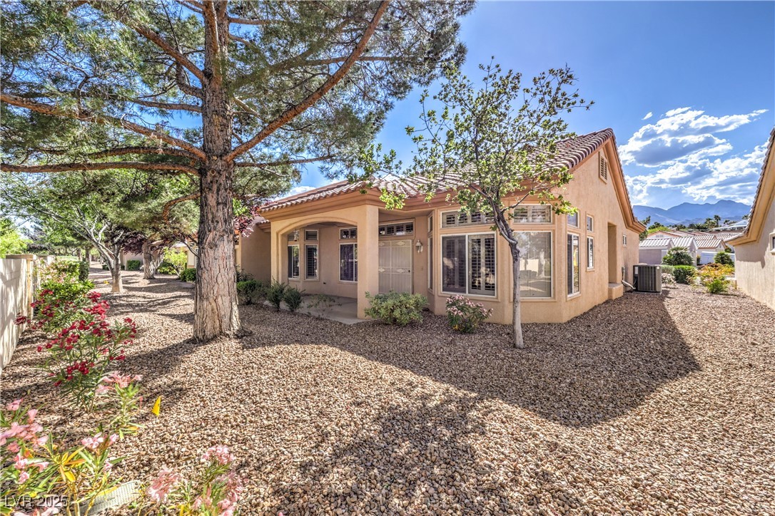 2330 Spring Water Drive Property Photo 28