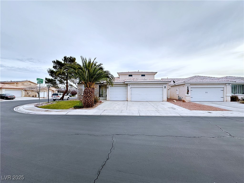 5704 Burdel Street Property Photo