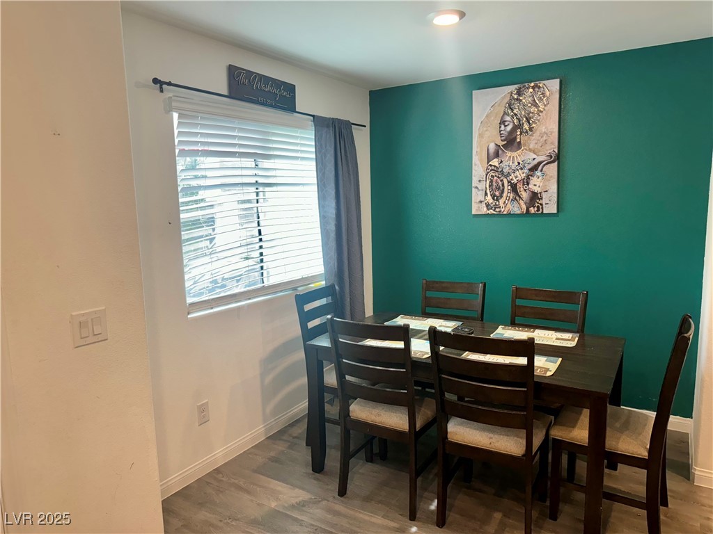 2872 Atomic Tangerine Way 2 Property Photo 2