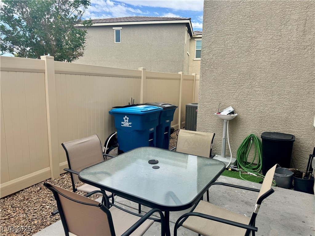 2872 Atomic Tangerine Way 2 Property Photo 19
