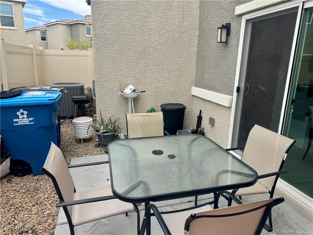 2872 Atomic Tangerine Way 2 Property Photo 20