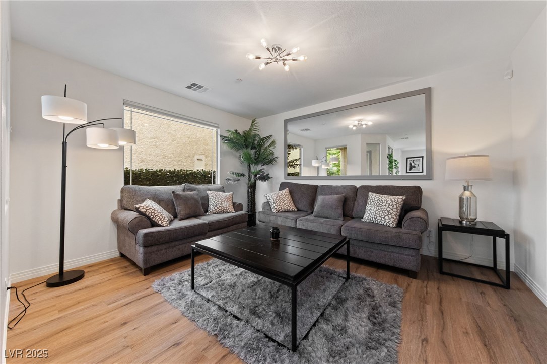 2606 Marvel Astoria Street Property Photo 10