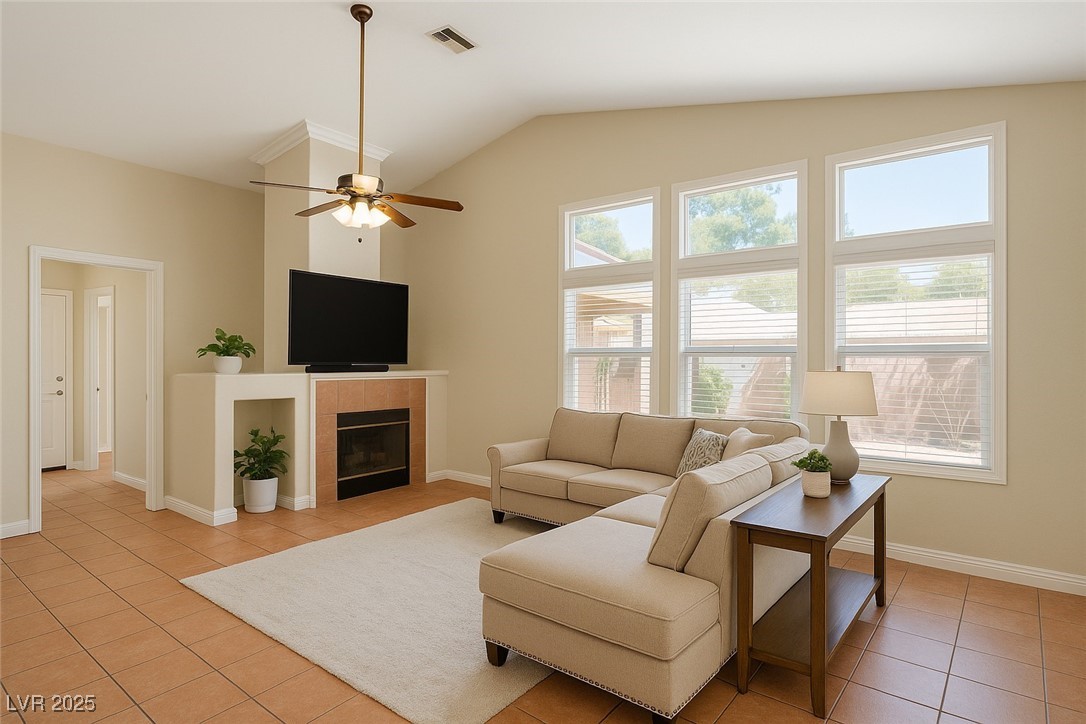 5900 Red Umber Avenue Property Photo 7