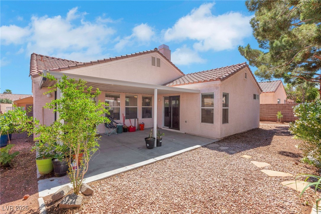 5900 Red Umber Avenue Property Photo 17