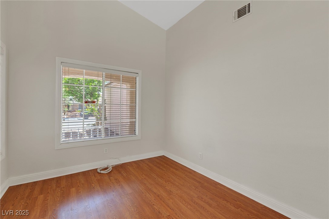 5900 Red Umber Avenue Property Photo 32