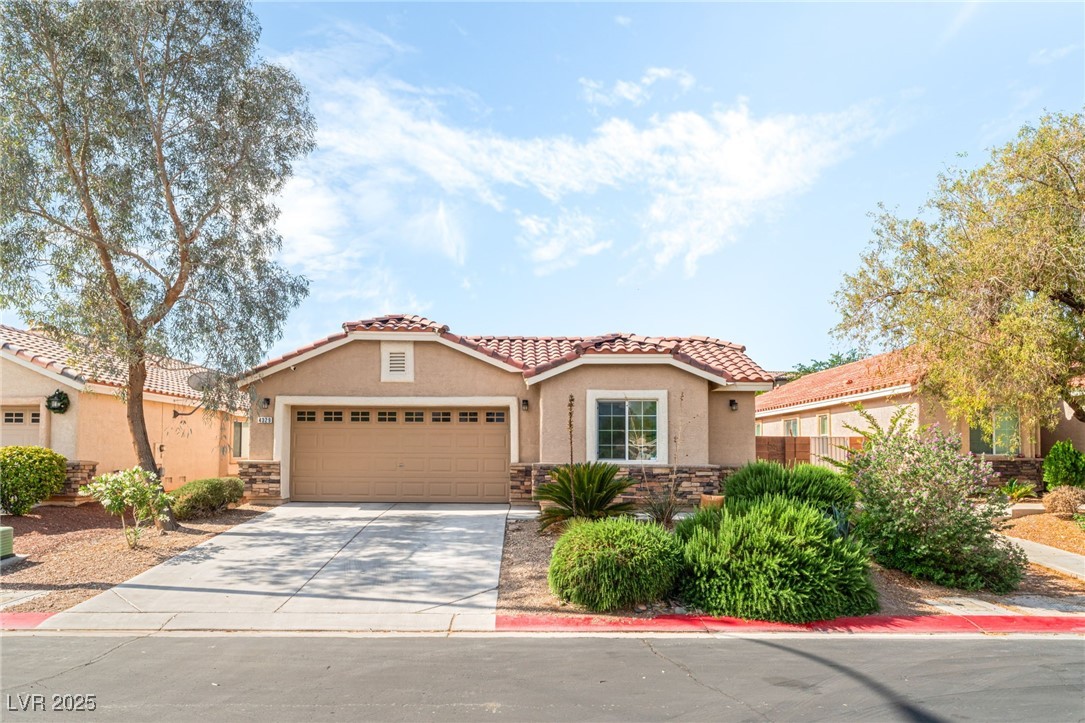 4329 Skimmers Court Property Photo