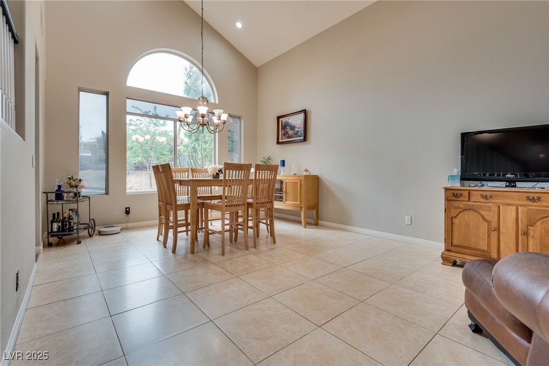 8253 Ruby Mountain Way Property Photo 17