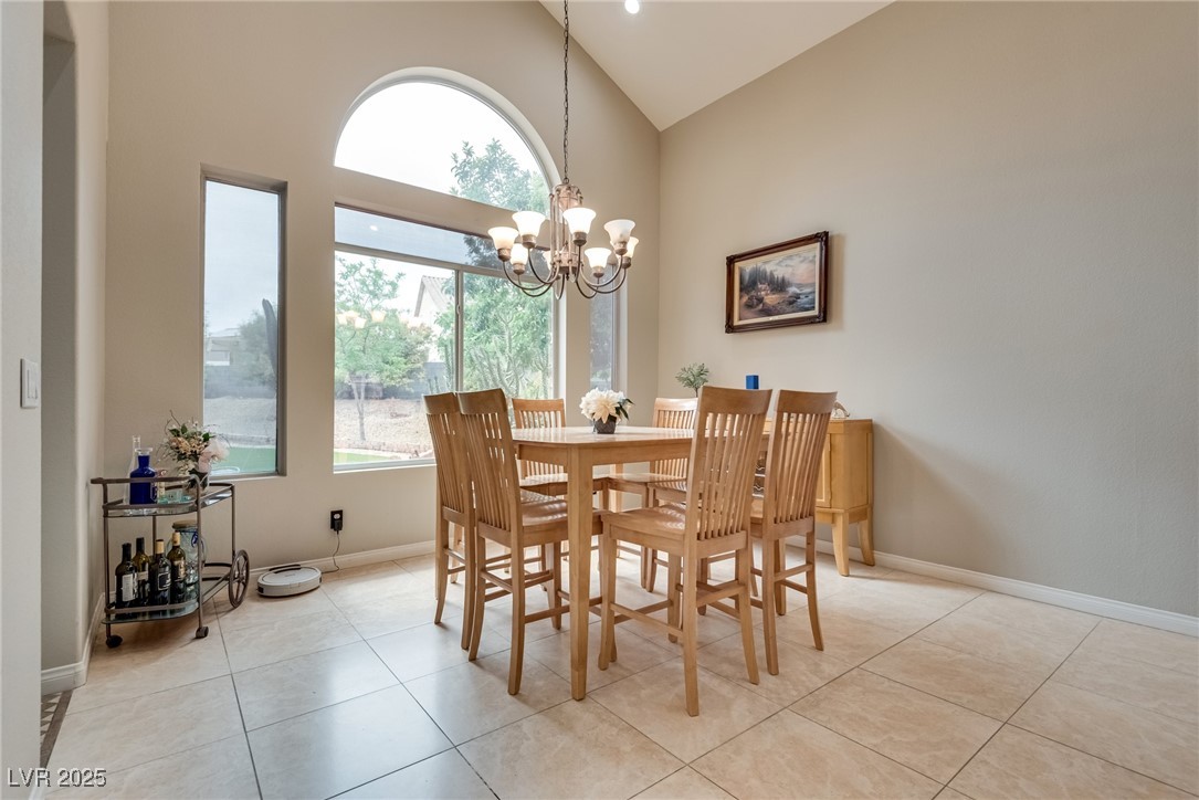 8253 Ruby Mountain Way Property Photo 18