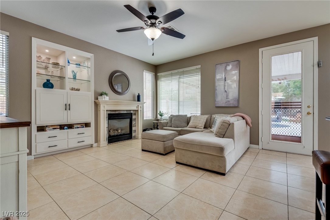 8253 Ruby Mountain Way Property Photo 29
