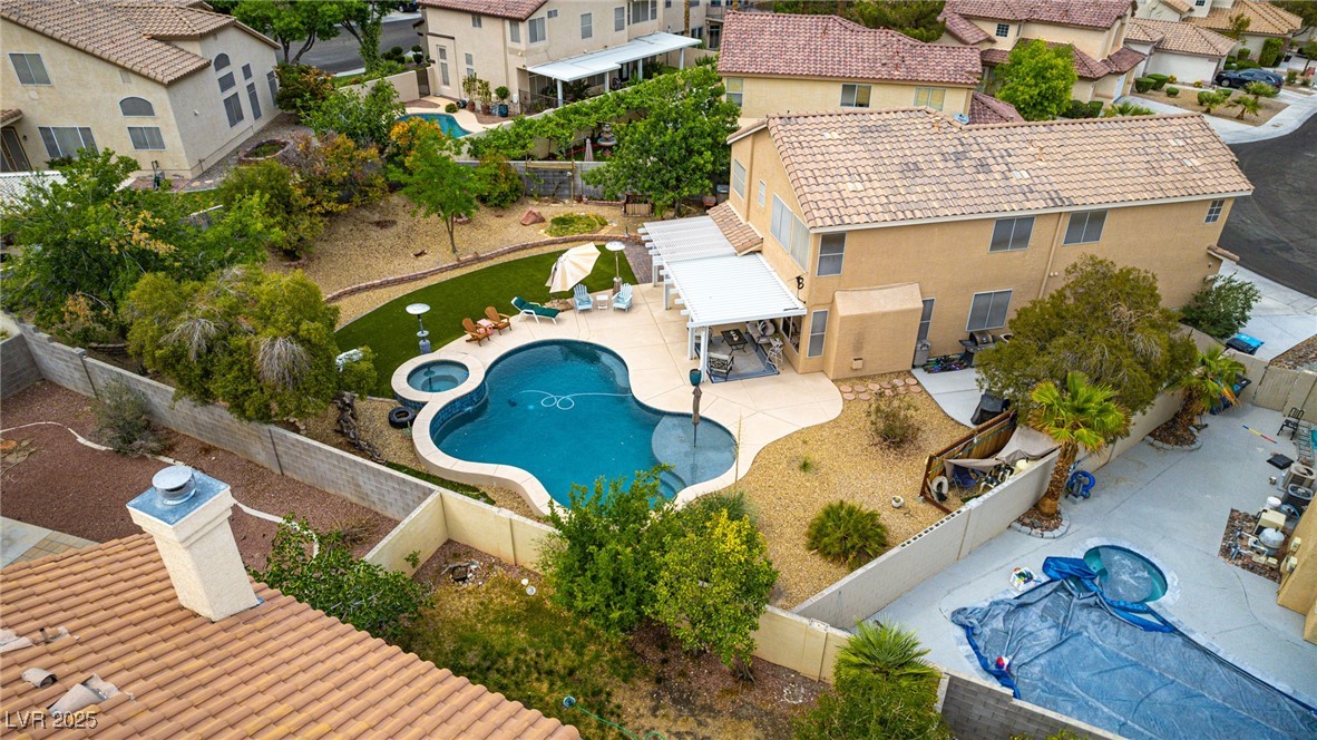 8253 Ruby Mountain Way Property Photo 57