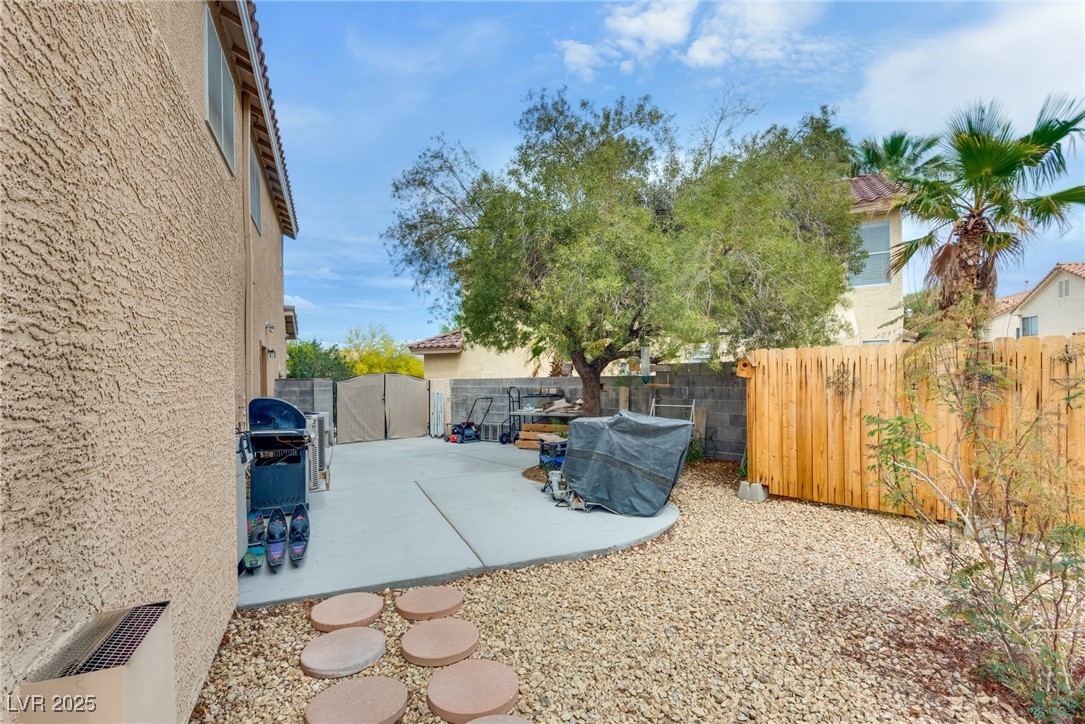 8253 Ruby Mountain Way Property Photo 59