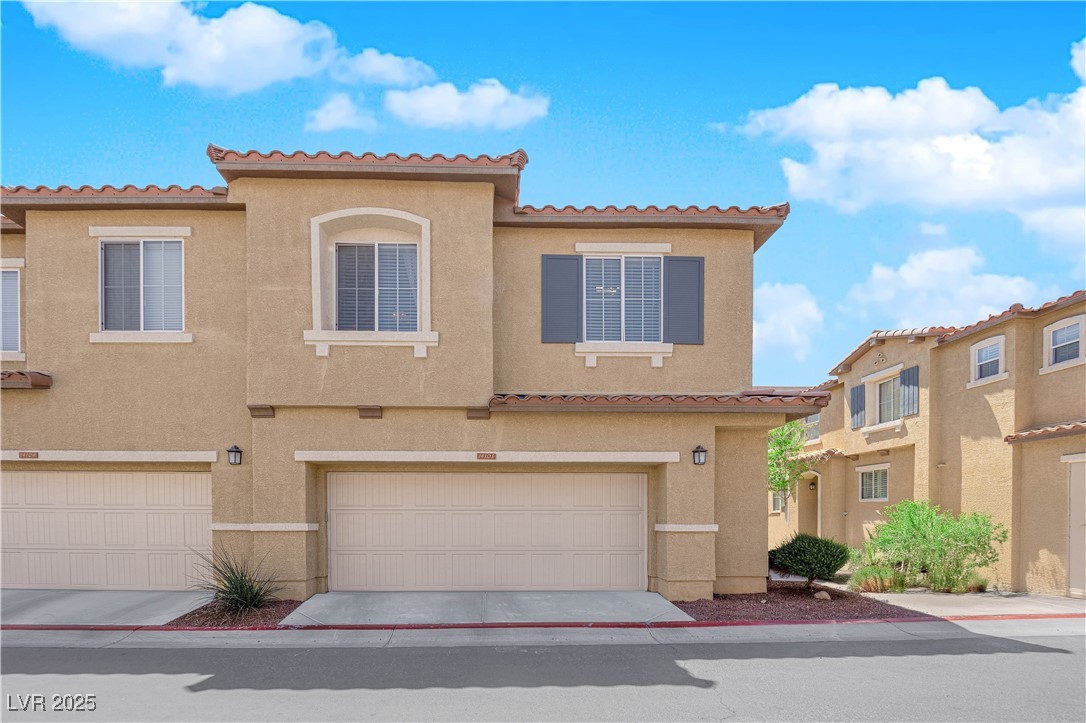 1525 Spiced Wine Avenue 14105 Property Photo