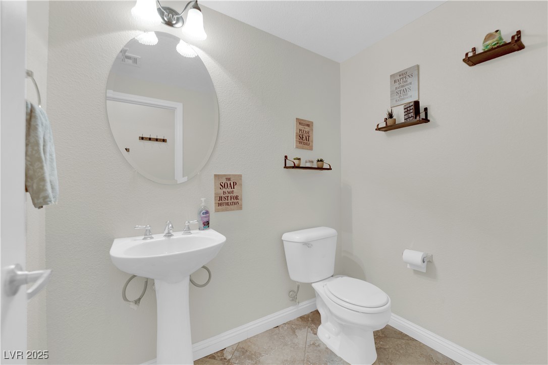 1525 Spiced Wine Avenue 14105 Property Photo 18