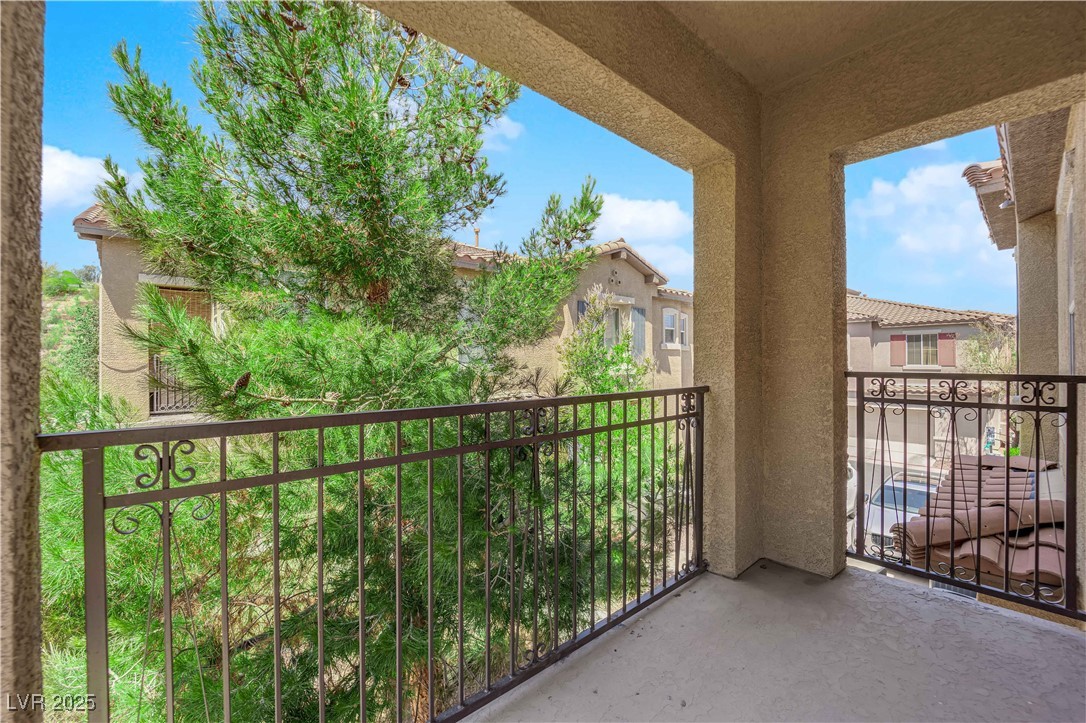1525 Spiced Wine Avenue 14105 Property Photo 26