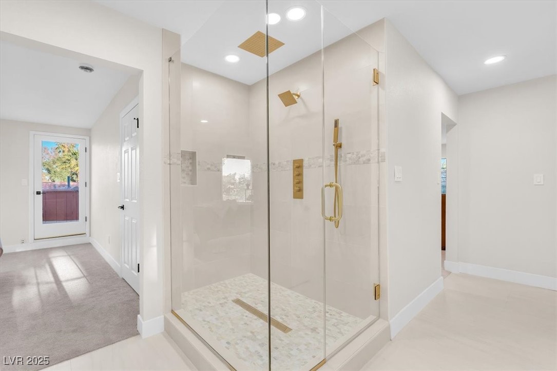 2868 Vista Del Sol Avenue Property Photo 38