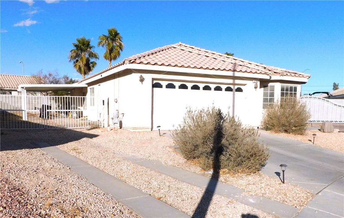 1214 Emerald Stone Avenue Property Photo 1