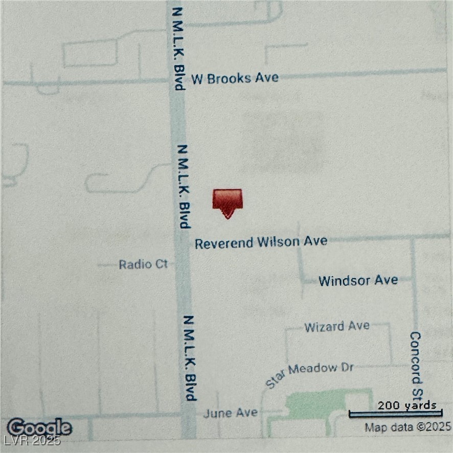 West Mayflower Avenue Property Photo 5