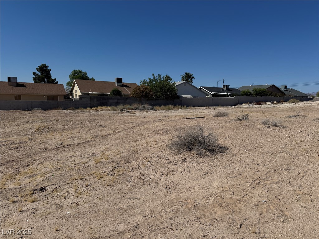 West Mayflower Avenue Property Photo 8