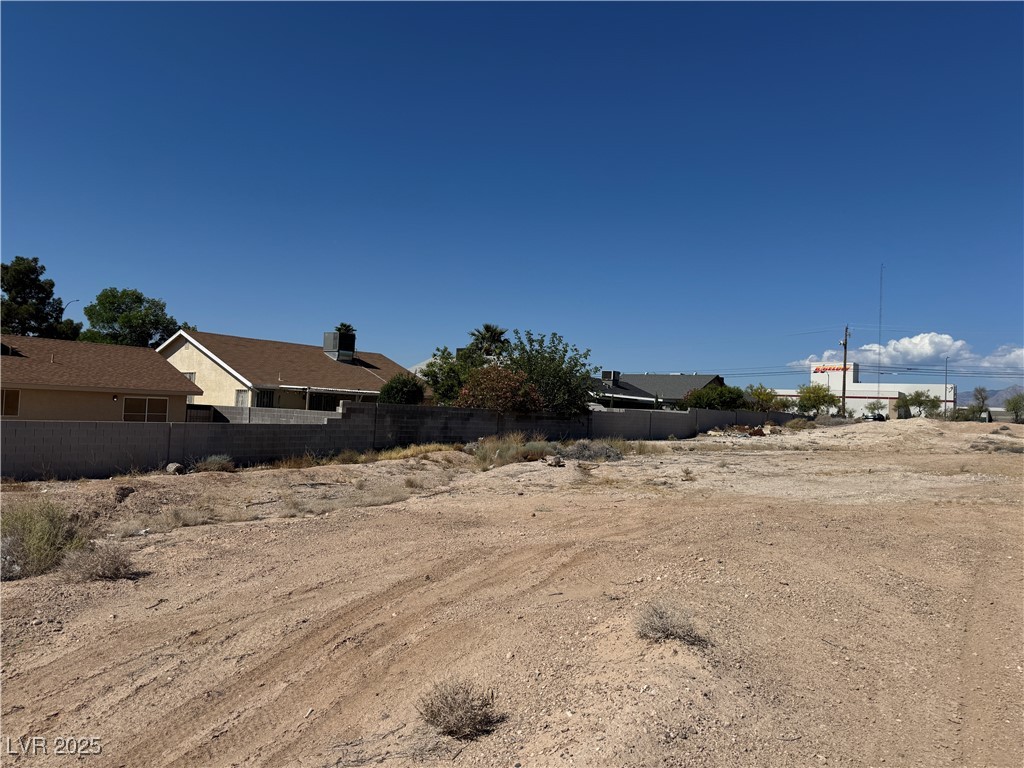 West Mayflower Avenue Property Photo 11