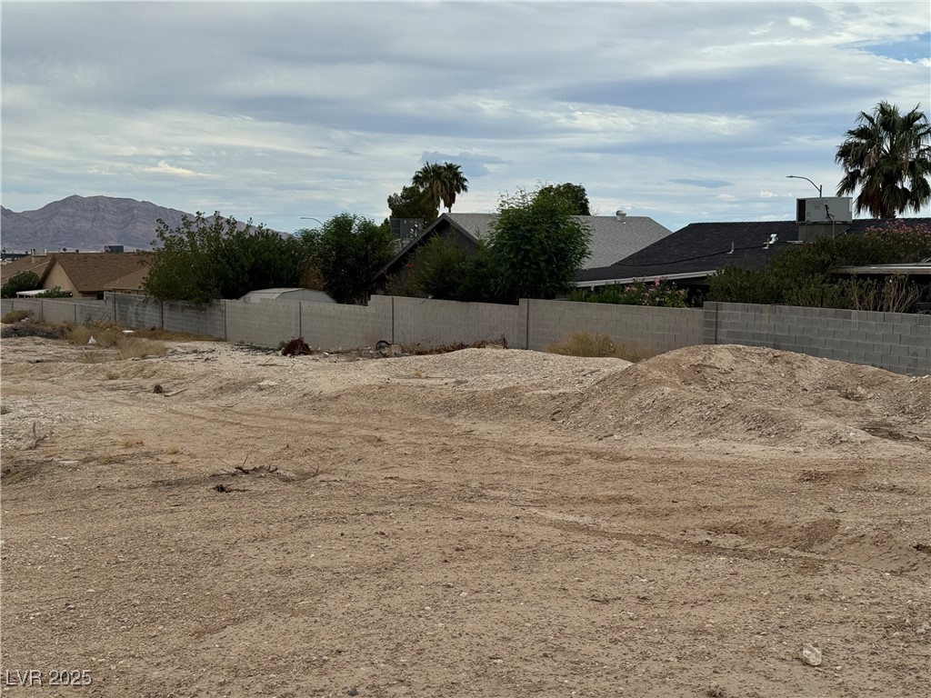 West Mayflower Avenue Property Photo 11