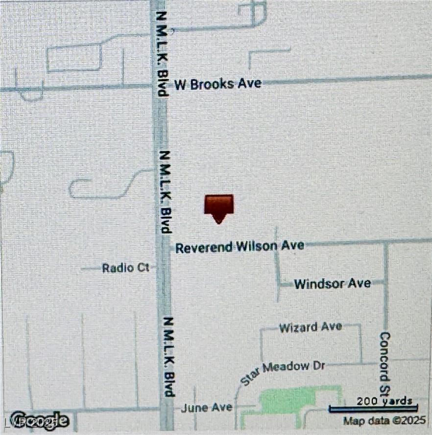 W. Mayflower Avenue Property Photo 3