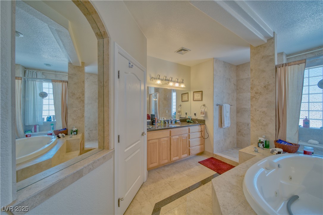 961 Laguna Street Property Photo 28
