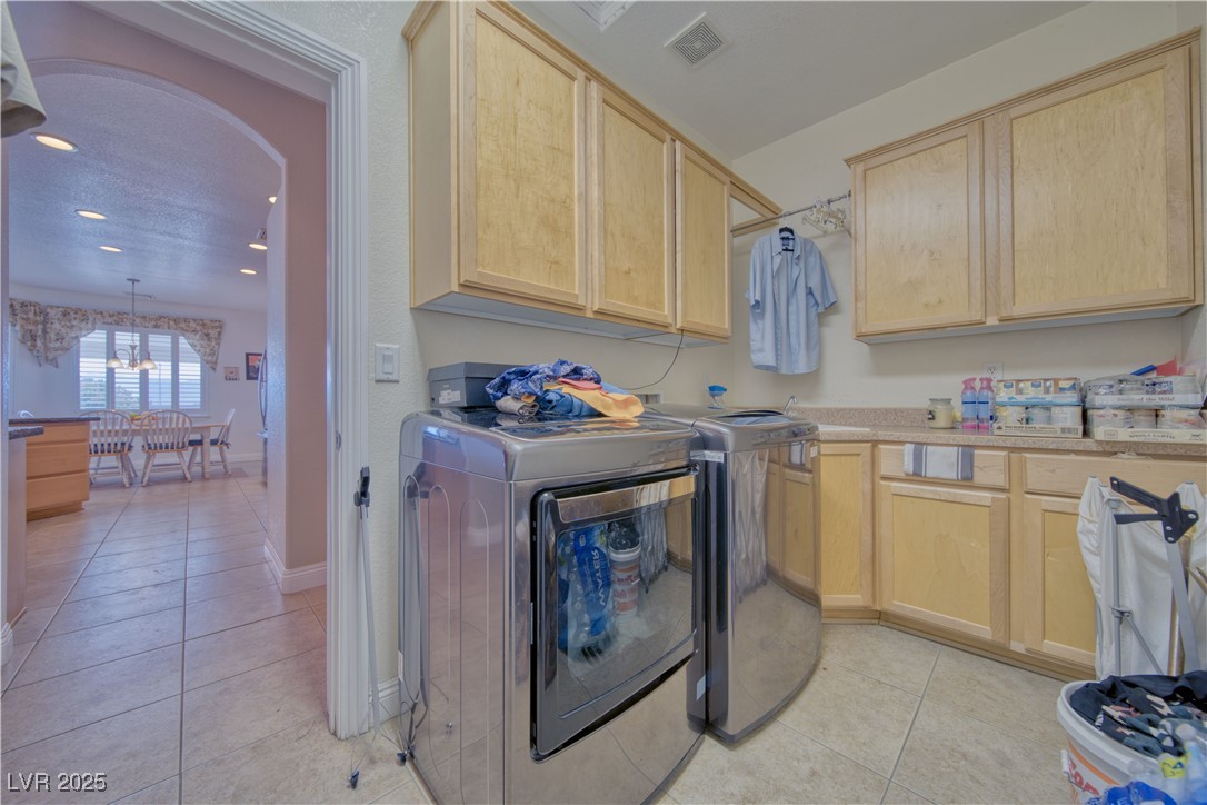 961 Laguna Street Property Photo 29