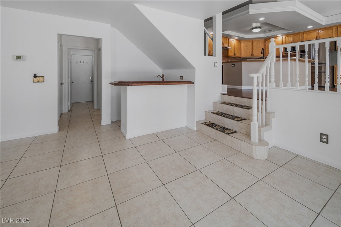 222 Hollyfern Street Property Photo 16