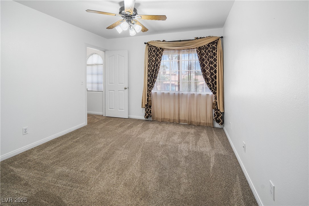 222 Hollyfern Street Property Photo 35