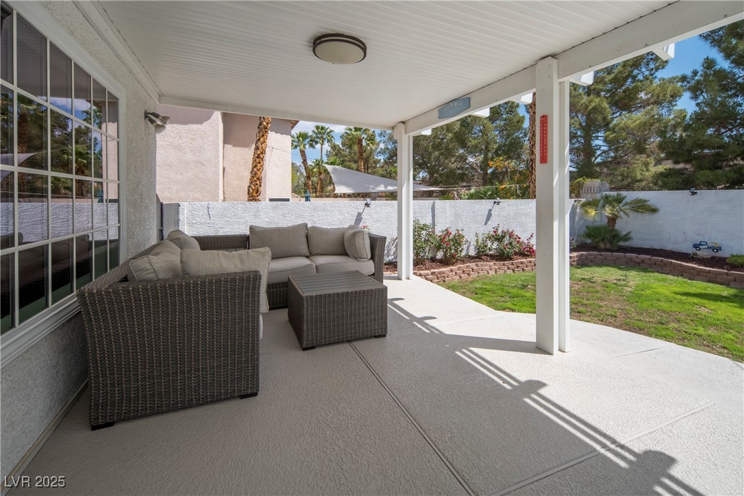222 Hollyfern Street Property Photo 38