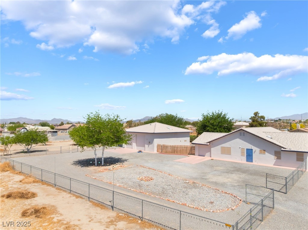 2650 Sagebrush Avenue Property Photo 4