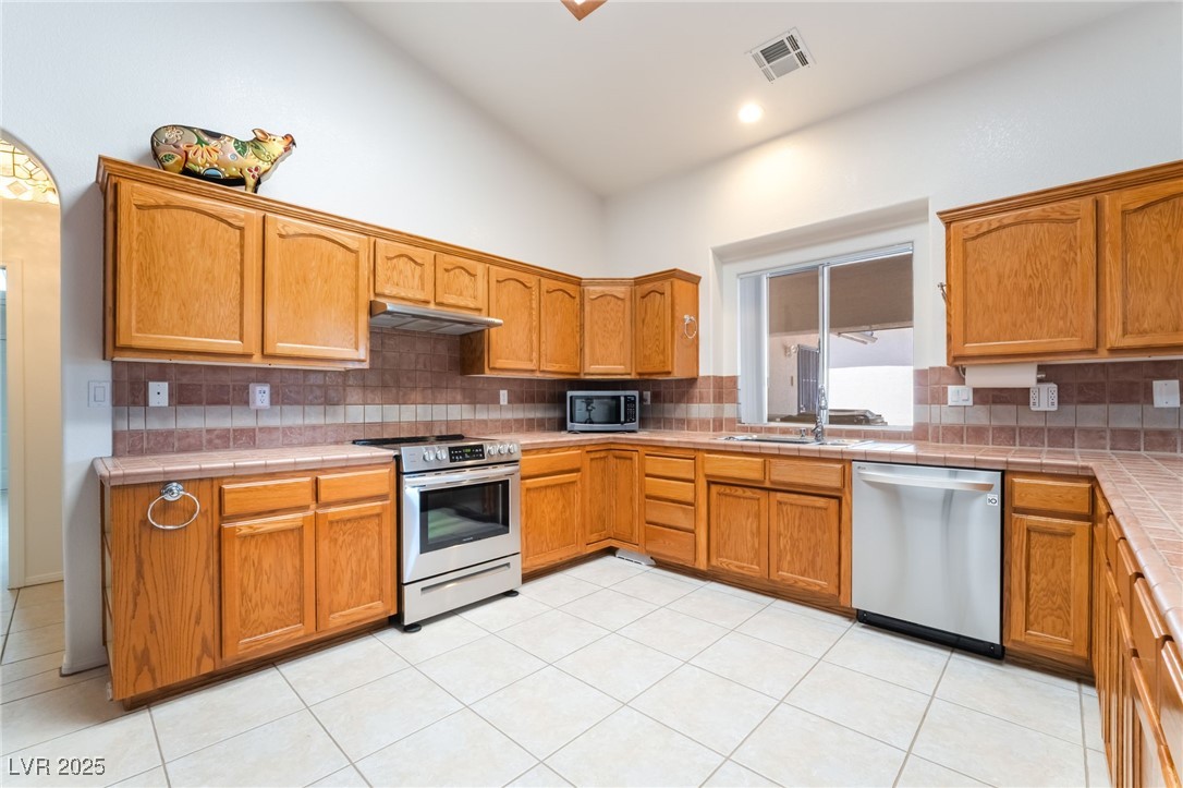 2650 Sagebrush Avenue Property Photo 12
