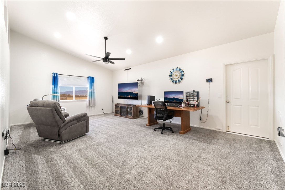 2650 Sagebrush Avenue Property Photo 23