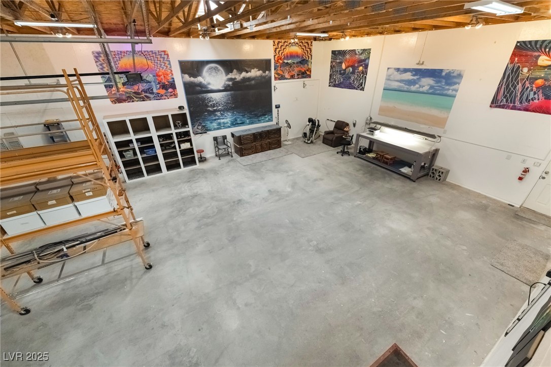 2650 Sagebrush Avenue Property Photo 41