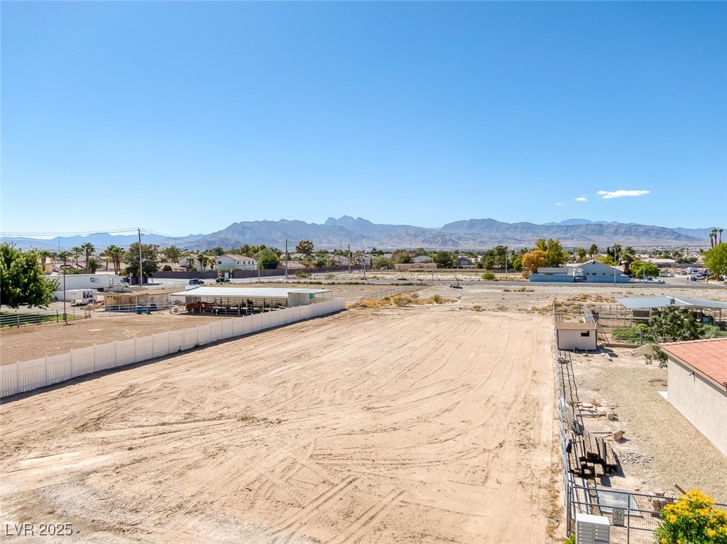 Starlight Drive Property Photo