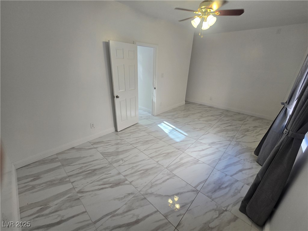 9893 Canyon Peak Drive Property Photo 4