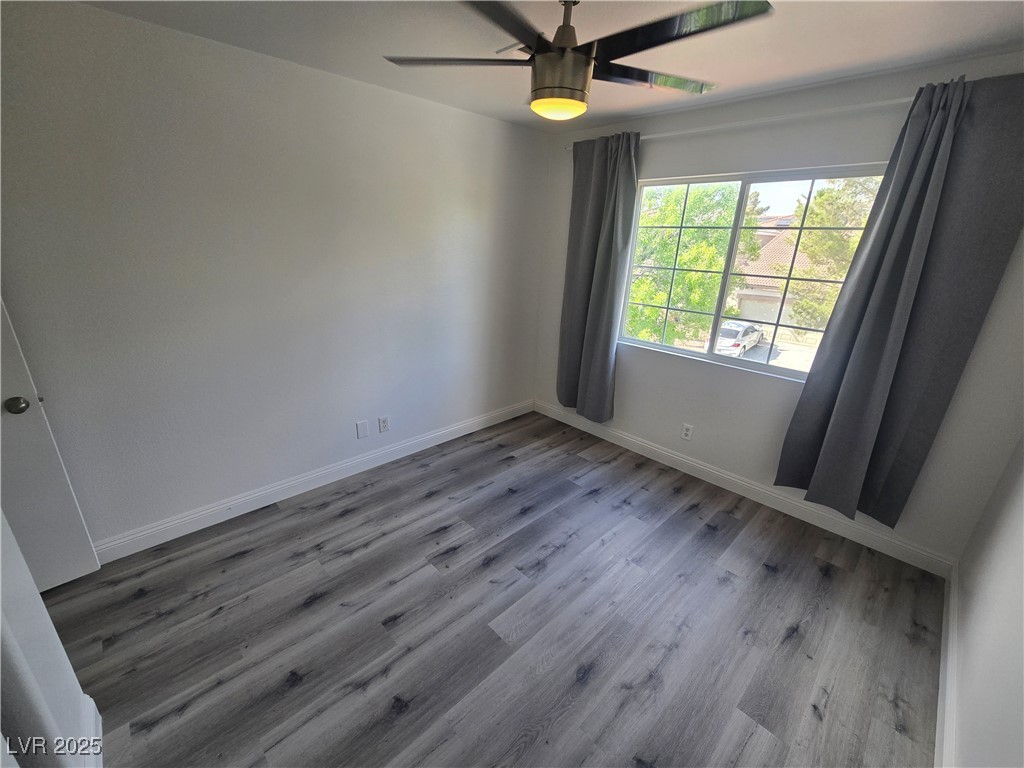 9893 Canyon Peak Drive Property Photo 20