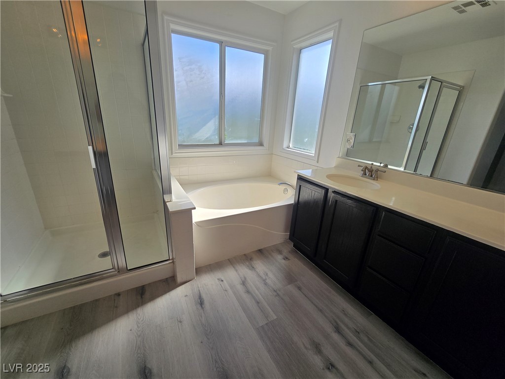 9893 Canyon Peak Drive Property Photo 29