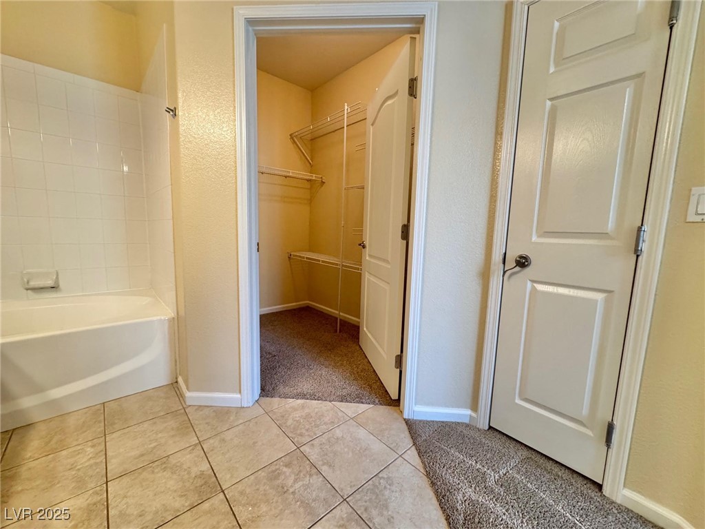10217 King Henry Avenue 101 Property Photo 18