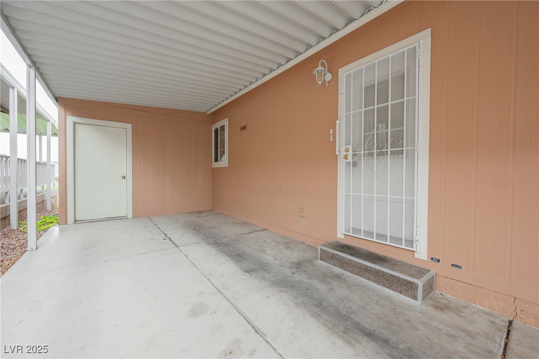 311 Inverness Avenue Property Photo 4