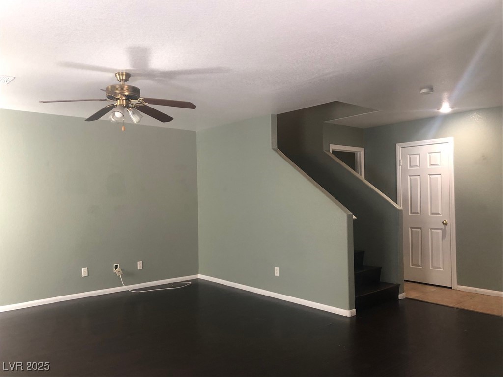 2432 Ember Mist Court Property Photo 6