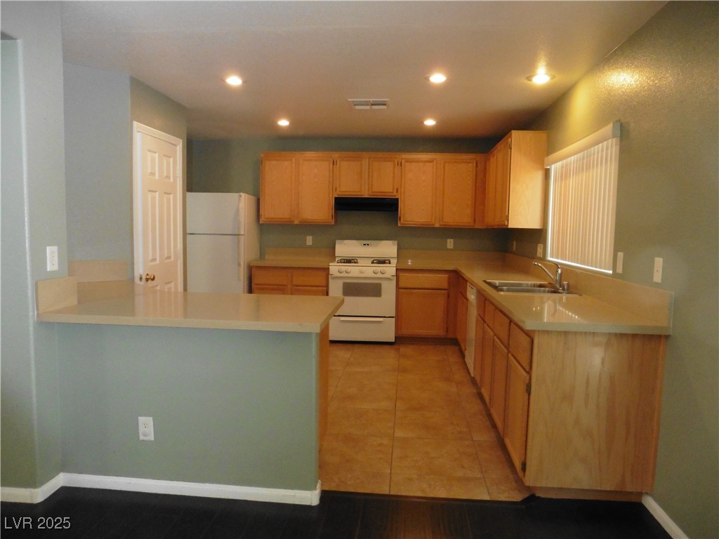 2432 Ember Mist Court Property Photo 16