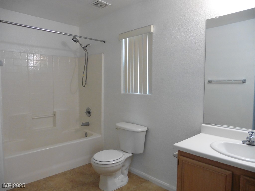 2432 Ember Mist Court Property Photo 24