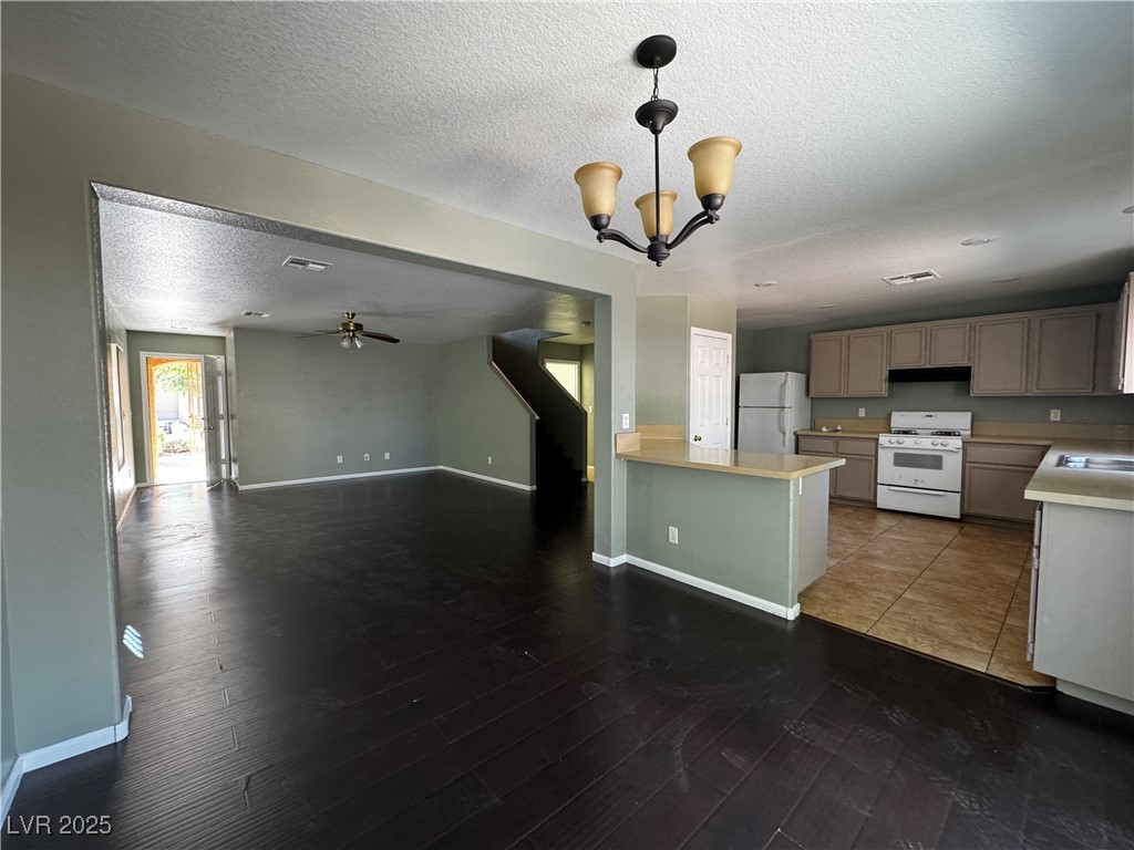 2432 Ember Mist Court Property Photo 26