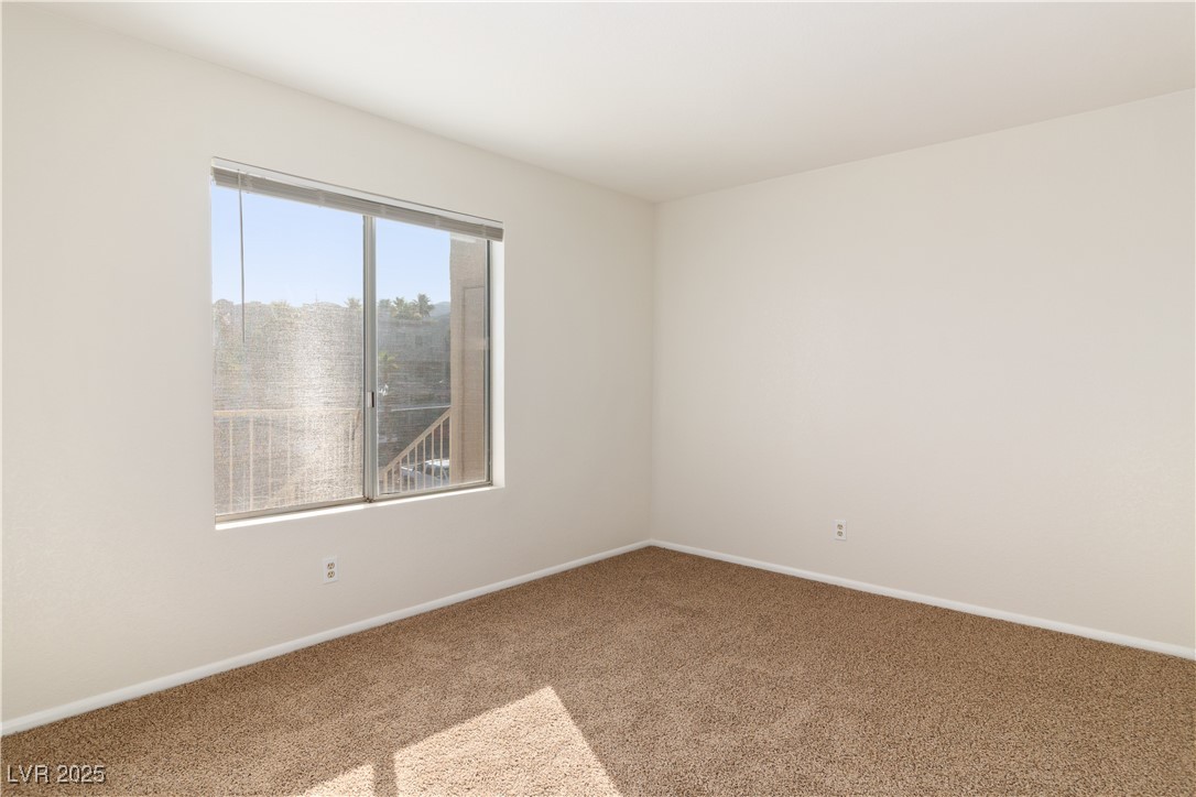 2028 Mesquite Lane 302 Property Photo 22