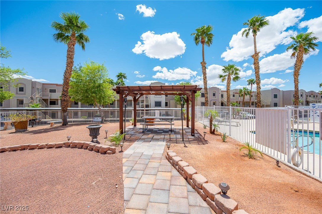 2028 Mesquite Lane 302 Property Photo 47