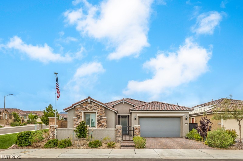 8257 Skye Peak Street Property Photo 1